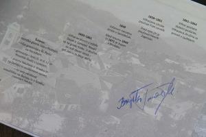 045Predstavitev knjige M Vilhar Foto atelje Postojna